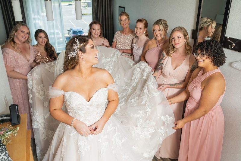 Top 5 Bridal Party Getting Ready Songs